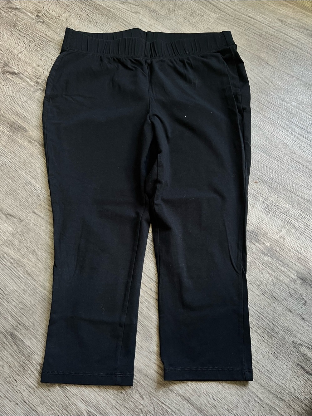 Lane Bryant LIVI Active leggings Black Cropped